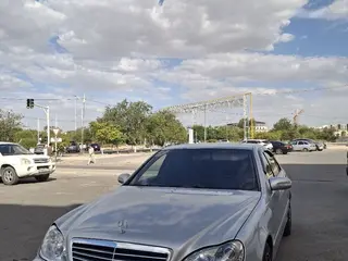 Mercedes-Benz S-Class, 2004