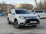 Mitsubishi Outlander 2021 года за 11 500 000 тг. в Актобе – фото 3