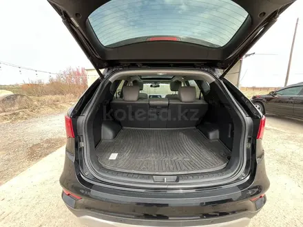 Hyundai Santa Fe 2016 года за 8 700 000 тг. в Шымкент – фото 8