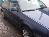 Volkswagen Golf 1994 года за 1 500 000 тг. в Атбасар – фото 2