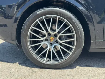 Porsche Cayenne Coupe 2021 года за 37 000 000 тг. в Алматы – фото 14