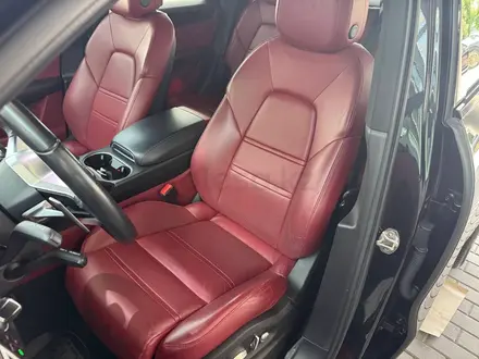 Porsche Cayenne Coupe 2021 года за 37 000 000 тг. в Алматы – фото 18