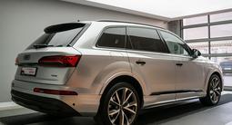 Audi Q7 2023 года за 35 500 000 тг. в Астана – фото 4