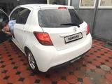 Toyota Yaris 2015 года за 4 500 000 тг. в Шымкент – фото 2