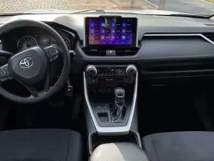 Toyota RAV4 2019 года за 11 900 000 тг. в Алматы – фото 12