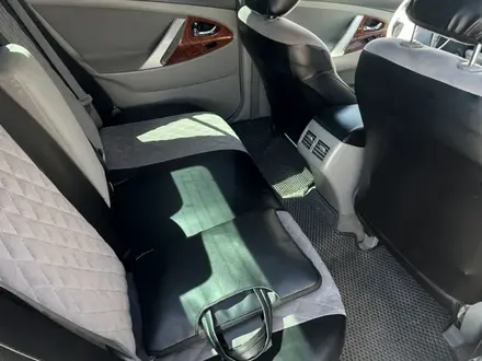 Toyota Camry 2007 года за 5 300 000 тг. в Уральск – фото 9