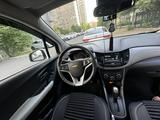 Chevrolet Tracker 2021 годаfor7 800 000 тг. в Астана – фото 5