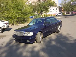 Mercedes-Benz E 280