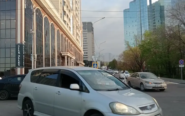 Toyota Ipsum 2003 года за 5 500 000 тг. в Алматы