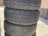 Шины Bridgestone 195/55/16, 4шт за 75 000 тг. в Шымкент