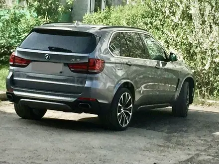 BMW X5 2013 года за 18 000 000 тг. в Астана – фото 2