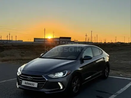 Hyundai Elantra 2018 года за 5 300 000 тг. в Атырау
