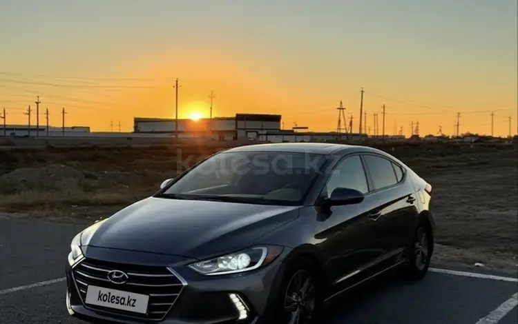 Hyundai Elantra 2018 года за 5 300 000 тг. в Атырау