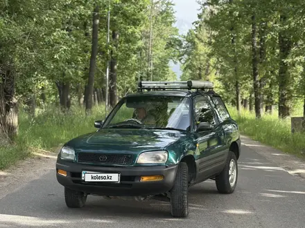 Toyota RAV4 1995 года за 2 200 000 тг. в Алматы – фото 2