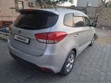 Kia Carens 2014 года за 7 000 000 тг. в Актау – фото 3