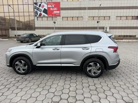 Hyundai Santa Fe 2022 года за 16 500 000 тг. в Караганда