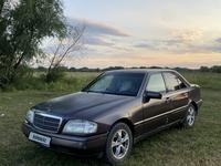 Mercedes-Benz C 200 1998 года за 1 800 000 тг. в Павлодар