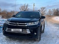 Toyota Highlander 2018 годаүшін18 600 000 тг. в Актобе