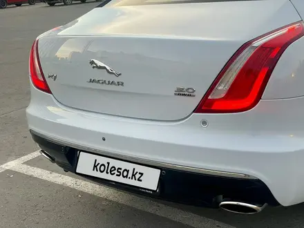 Jaguar XJ 2018 года за 26 700 000 тг. в Астана – фото 14