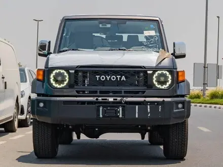 Toyota Land Cruiser 2024 года за 38 300 000 тг. в Алматы – фото 2
