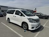 Toyota Vellfire 2011 года за 7 000 000 тг. в Алматы – фото 2