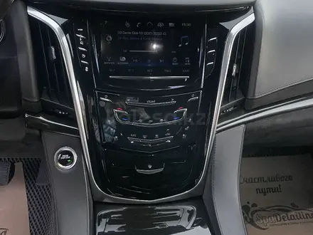 Cadillac Escalade 2019 года за 36 000 000 тг. в Алматы – фото 16