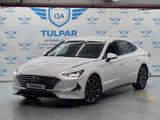 Hyundai Sonata 2022 года за 15 300 000 тг. в Алматы