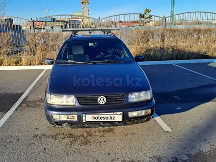 Volkswagen Passat 1994 года за 3 500 000 тг. в Астана