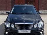 Mercedes-Benz E 320 2004 года за 5 300 000 тг. в Караганда