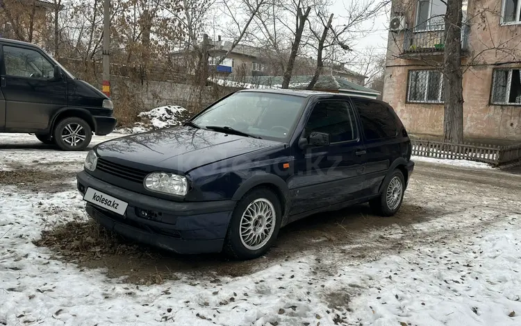 Volkswagen Golf 1993 годаүшін1 400 000 тг. в Рудный