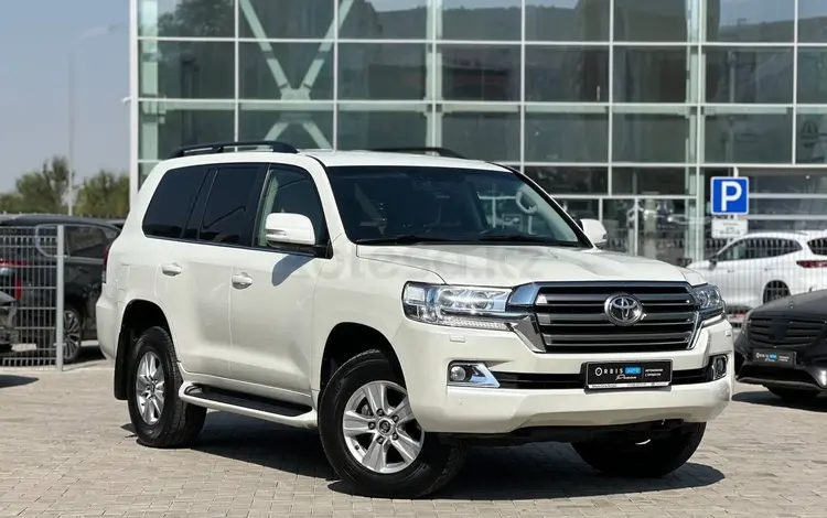 Toyota Land Cruiser 2016 годаүшін27 390 000 тг. в Алматы