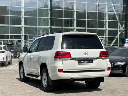 Toyota Land Cruiser 2016 года за 27 390 000 тг. в Алматы – фото 3