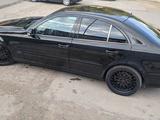 Mercedes-Benz E 240 2003 года за 3 600 000 тг. в Байконыр – фото 3