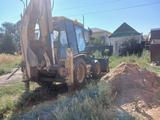 Caterpillar  428 2004 года за 15 000 000 тг. в Уральск – фото 2