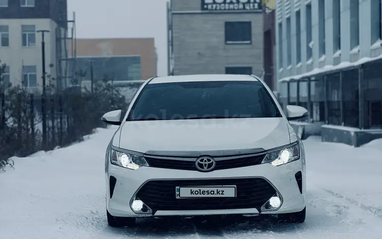 Toyota Camry 2015 годаүшін10 200 000 тг. в Астана