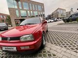 Volkswagen Golf 1998 года за 2 750 000 тг. в Алматы – фото 3