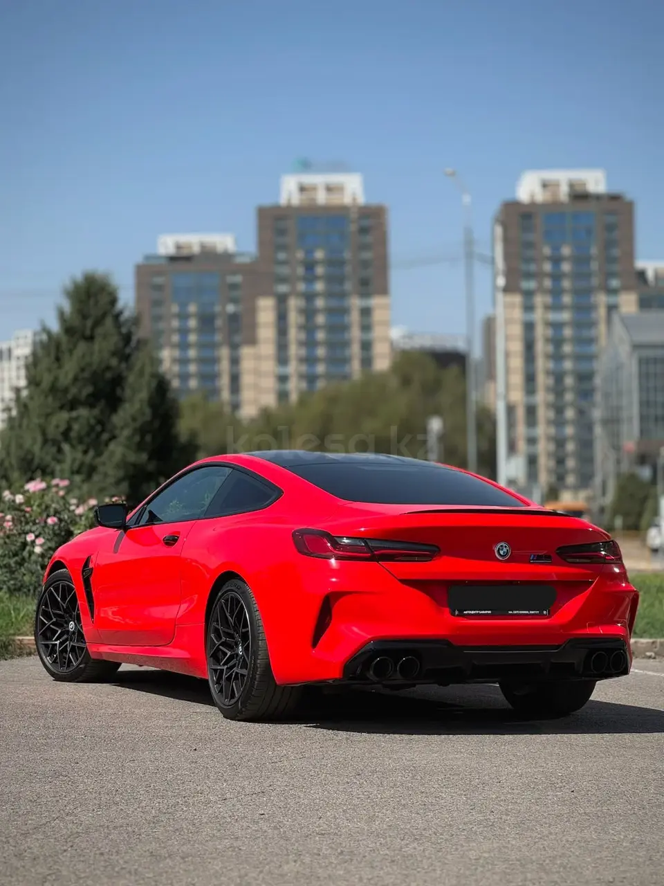 BMW m8, 2022