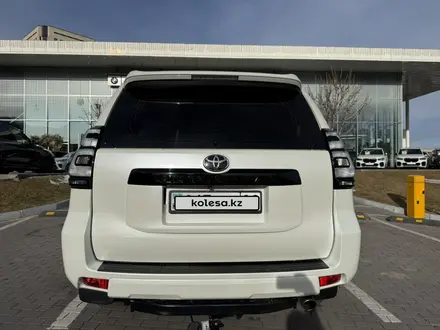 Toyota Land Cruiser Prado 2019 года за 23 500 000 тг. в Алматы – фото 16