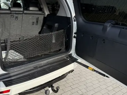 Toyota Land Cruiser Prado 2019 года за 23 500 000 тг. в Алматы – фото 31