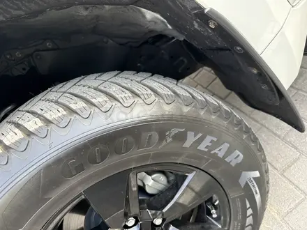 Toyota Land Cruiser Prado 2019 года за 23 500 000 тг. в Алматы – фото 36
