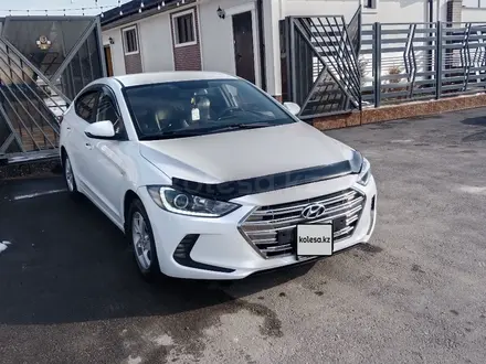 Hyundai Elantra 2018 года за 6 300 000 тг. в Тараз – фото 2