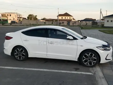 Hyundai Elantra 2018 года за 6 300 000 тг. в Тараз – фото 20