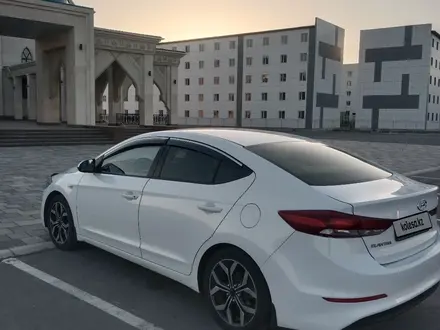 Hyundai Elantra 2018 года за 6 300 000 тг. в Тараз – фото 23