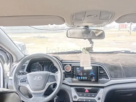 Hyundai Elantra 2018 года за 6 300 000 тг. в Тараз – фото 9