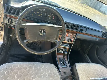 Mercedes-Benz E 300 1990 года за 1 350 000 тг. в Алматы – фото 12