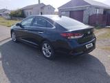 Hyundai Sonata 2018 года за 4 500 000 тг. в Уральск