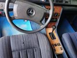Mercedes-Benz E 230 1990 года за 1 400 000 тг. в Жаркент – фото 5