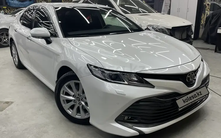 Toyota Camry 2019 годаүшін13 750 000 тг. в Алматы