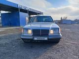 Mercedes-Benz E 320 1993 годаүшін2 500 000 тг. в Караганда – фото 2