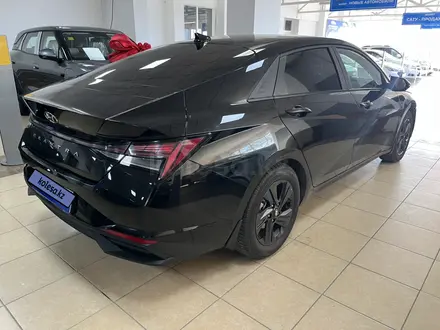 Hyundai Elantra 2023 года за 8 400 000 тг. в Актау – фото 4